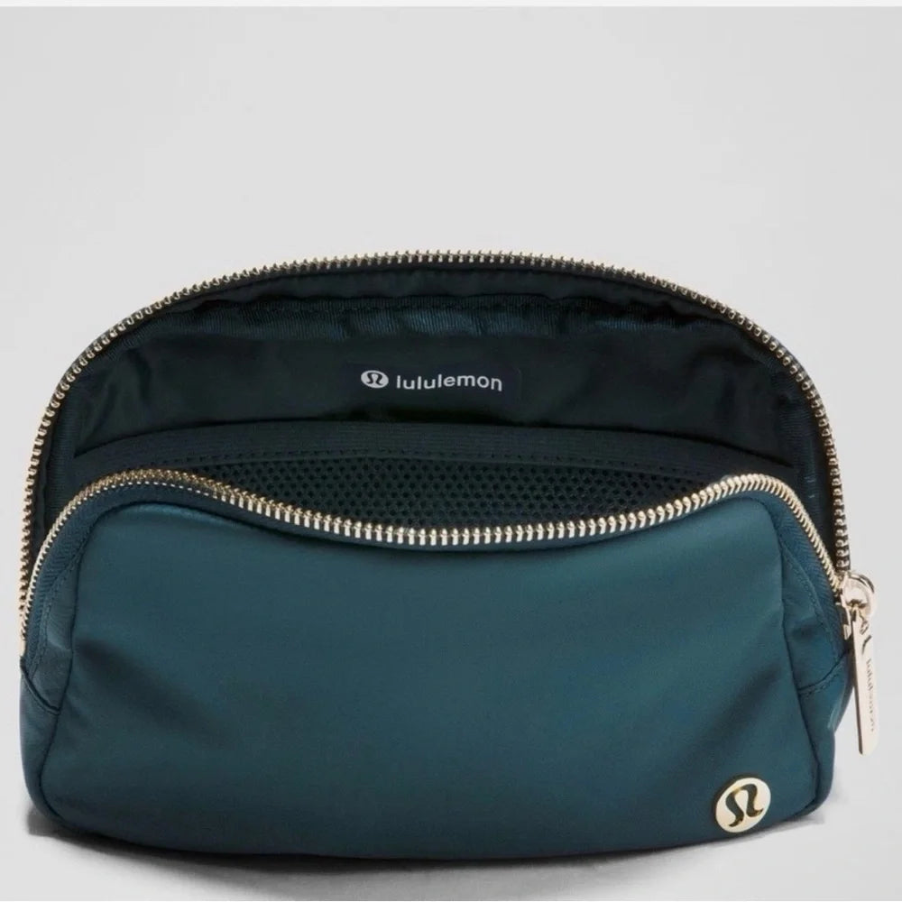 Lululemon Everywhere Belt Bag 1L Warp Teal/ Gold/ Bone
