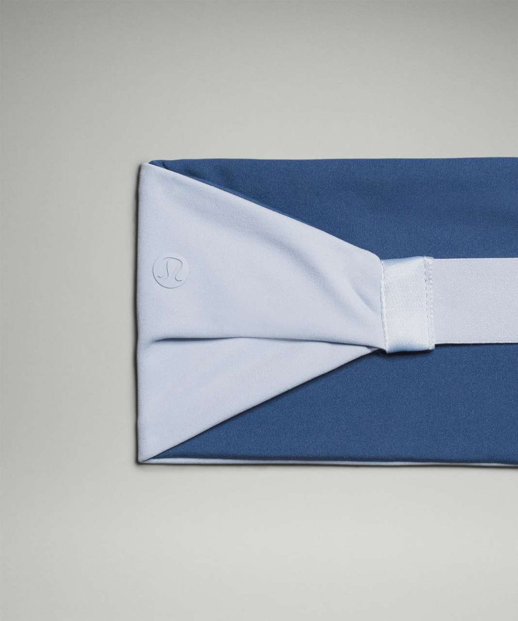 Lululemon Womens Nulu Wide Reversible Headband Blue Linen / Pitch Blue