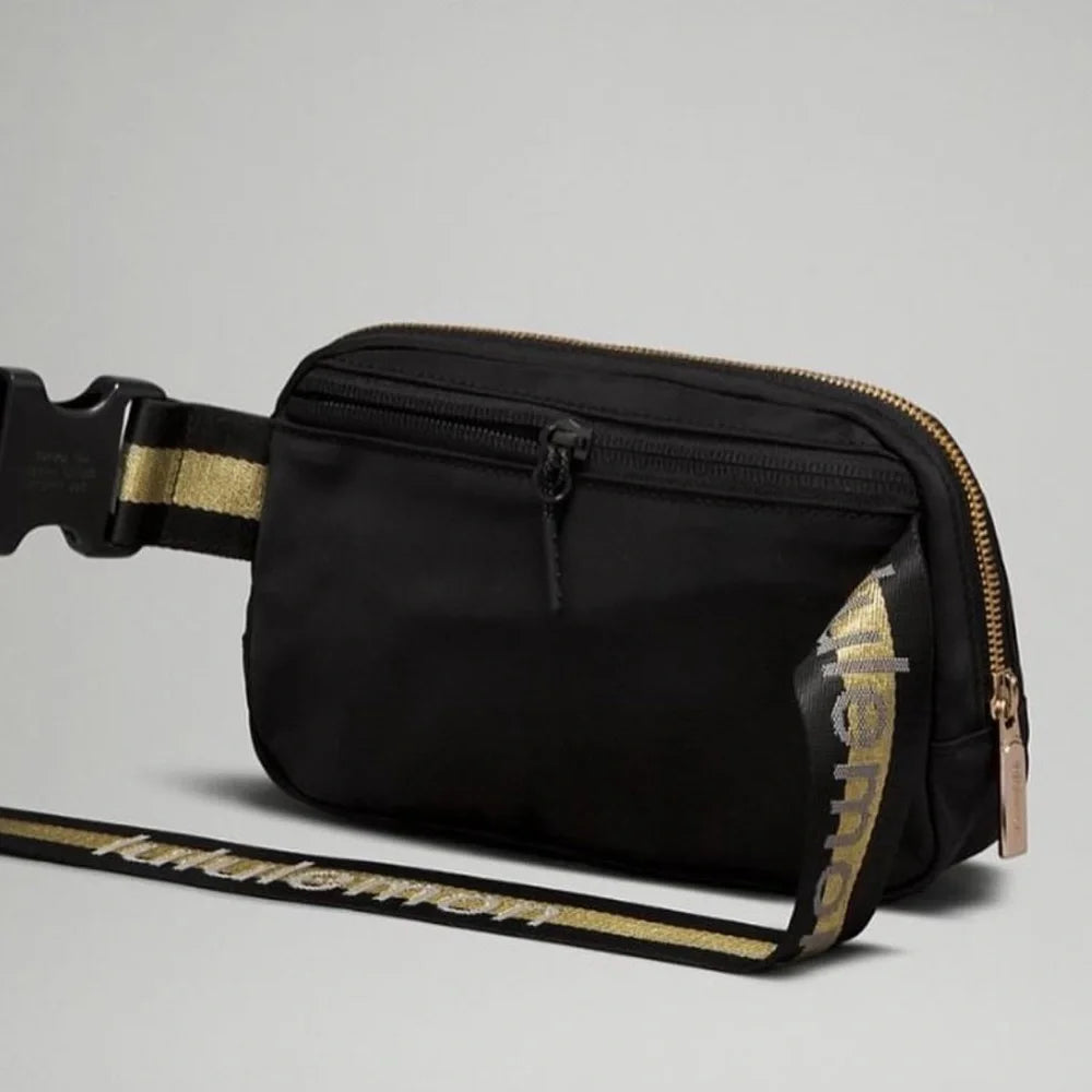 Lululemon Everywhere Belt Bag 1L Black/ Gold /White