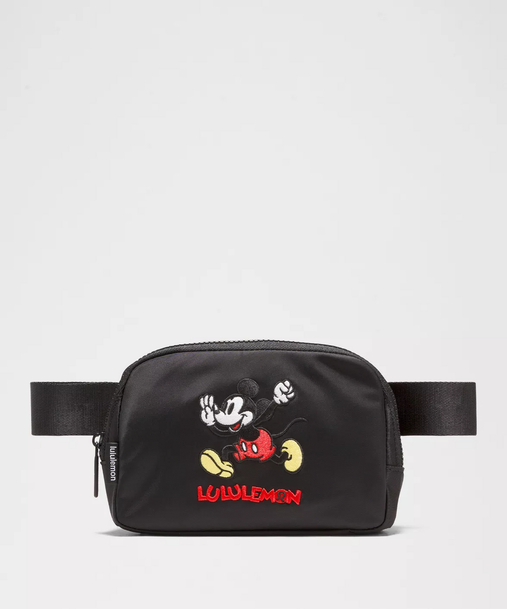 Disney x lululemon Everywhere Belt Bag 1L Mickey in Motion Graphic
